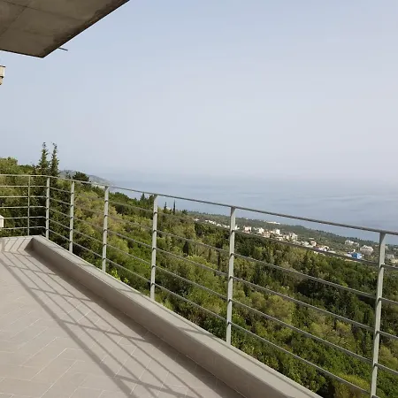 Apartman Jona Palase *