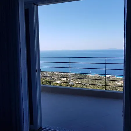 Jona Palase Apartment Dhermi